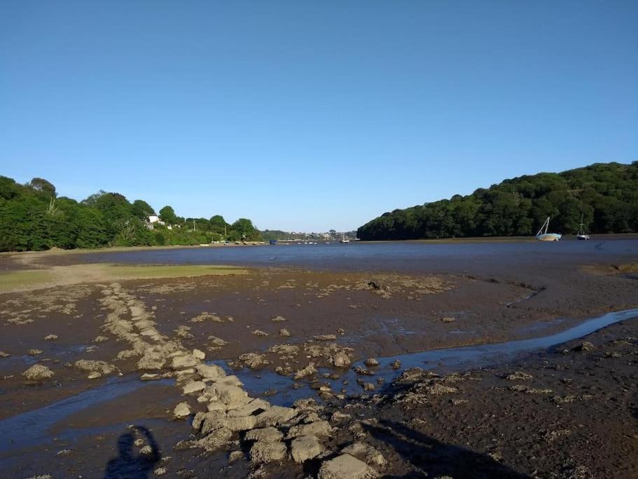 Dingley Dell - Superb Location For Truro In Private Accommodation Perranwell Экстерьер фото