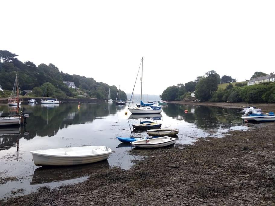 Dingley Dell - Superb Location For Truro In Private Accommodation Perranwell Экстерьер фото